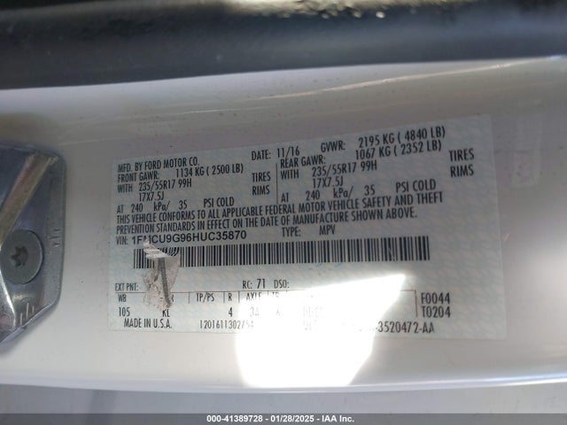 Ford ESCAPE SE 2017 1FMCU9G96HUC35870 Image 9