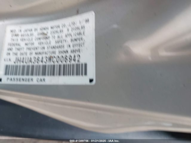1998 ACURA TL JH4UA3643WC006942 Photo 8