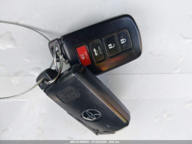 5YFBURHE8GP561600 Toyota Corolla Le Premium