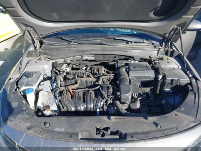 5XXGT4L32JG256921 KIA Optima Lx