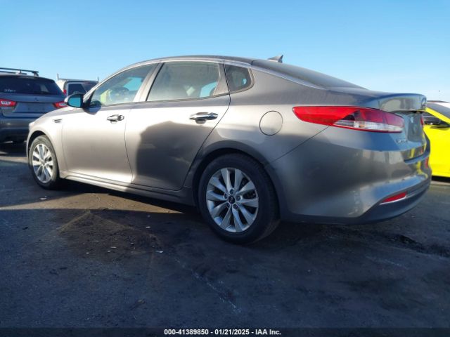 5XXGT4L32JG256921 KIA Optima Lx