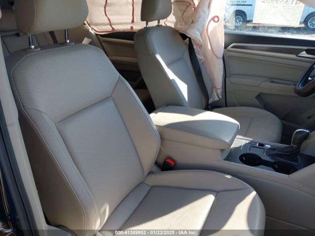 2018 VOLKSWAGEN ATLAS 1V2DP2CA6JC592774 Photo 4