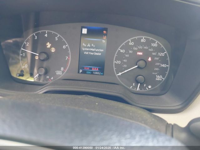 7MUCAABGXRV102464 Toyota Corolla Cross Le