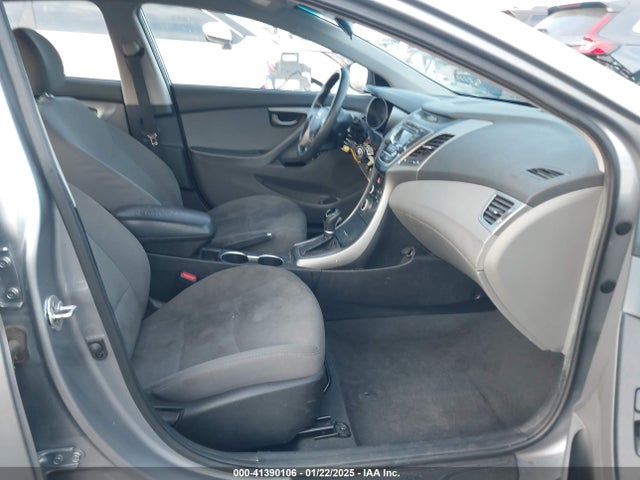 Hyundai ELANTRA SE 2016 5NPDH4AE8GH694803 Image 5