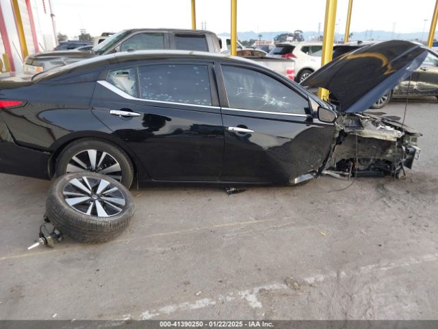 1N4BL4DV8MN333137 Nissan Altima Sv Fwd