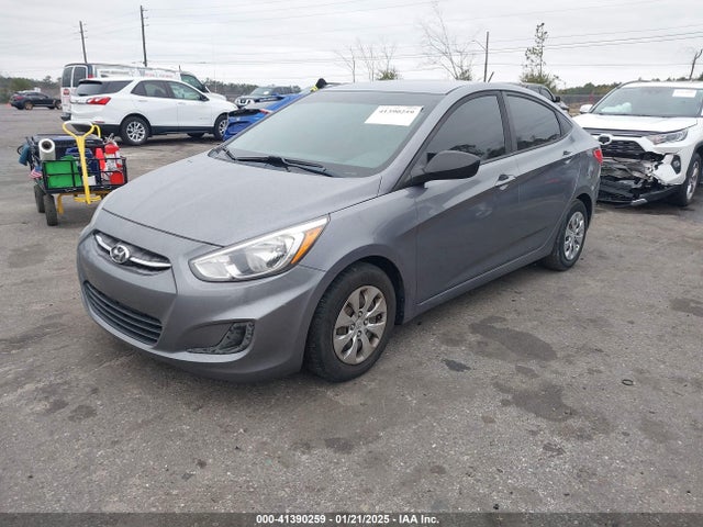 Hyundai ACCENT SE 2017 KMHCT4AE5HU327628 Image 2