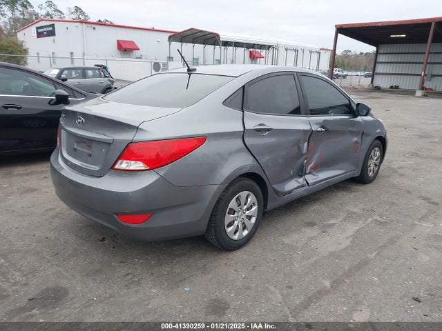 Hyundai ACCENT SE 2017 KMHCT4AE5HU327628 Image 4