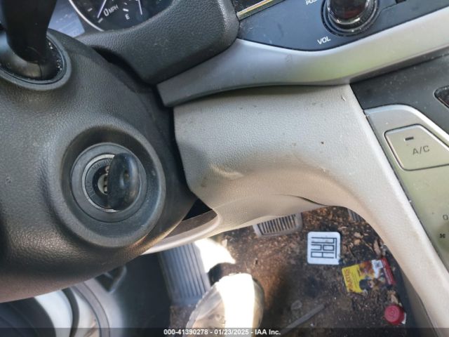 5NPD74LF0HH103146 Hyundai ELANTRA SE