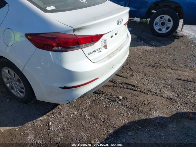 5NPD74LF0HH103146 Hyundai ELANTRA SE