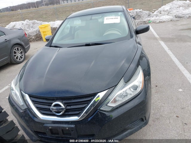 1N4AL3AP2HC147719 Nissan Altima 2.5 S