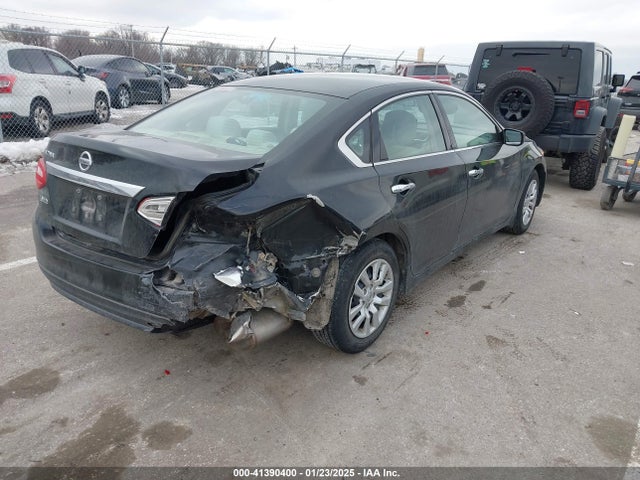 1N4AL3AP2HC147719 Nissan Altima 2.5 S