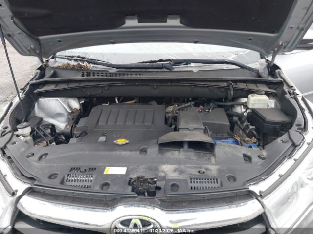 5TDJKRFH9FS172517 Toyota Highlander Xle V6