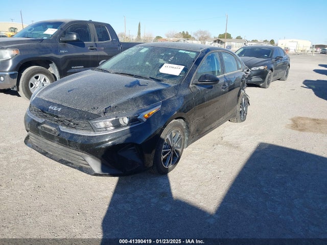 KIA Forte Lxs 2024 3KPF24AD3RE764605 Image 2