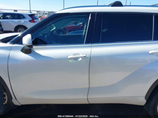 5TDFZRBH2LS040279 Toyota Highlander Platinum
