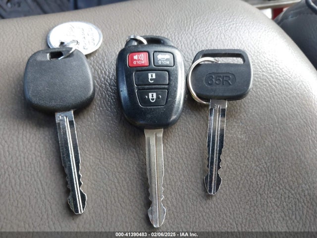 Toyota COROLLA LE 2015 2T1BURHE2FC474614 Image 11