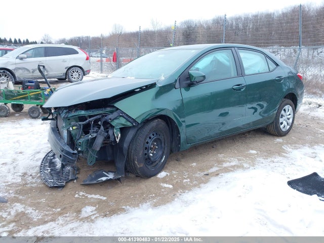 Toyota COROLLA LE 2015 2T1BURHE2FC474614 Image 2