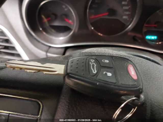 1C3CDZAB5EN115942 Dodge AVENGER SE