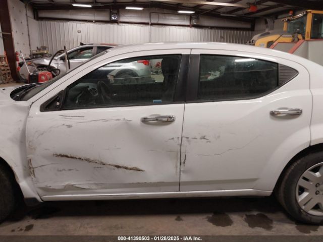 1C3CDZAB5EN115942 Dodge AVENGER SE