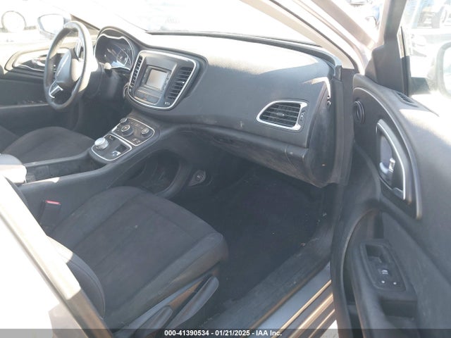 1C3CCCABXFN645115 Chrysler 200 Limited