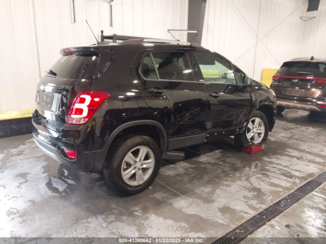 KL7CJPSMXNB565867 Chevrolet Trax Awd Lt
