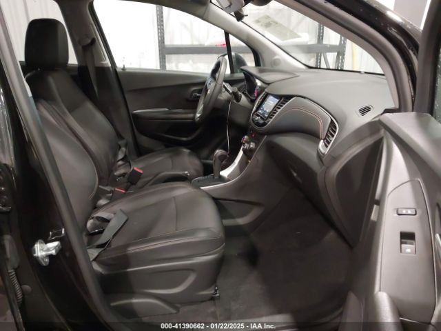 KL7CJPSMXNB565867 Chevrolet Trax Awd Lt