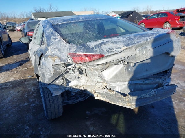 Honda Civic Lx 2018 2HGFC2F59JH605827 Image 3