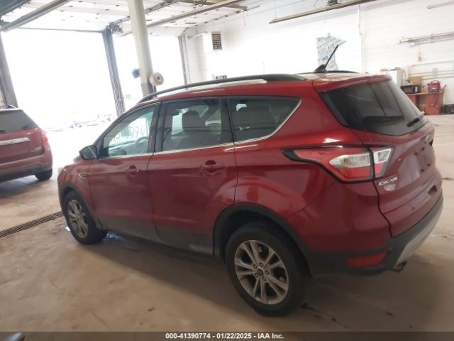 1FMCU9HD4JUA57711 Ford ESCAPE SEL