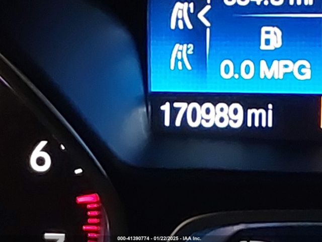 1FMCU9HD4JUA57711 Ford ESCAPE SEL