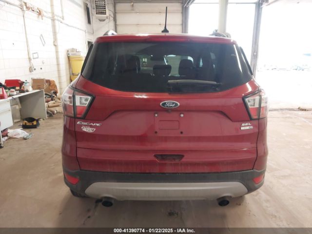 1FMCU9HD4JUA57711 Ford ESCAPE SEL
