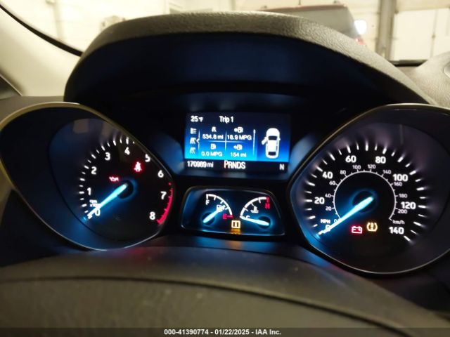 1FMCU9HD4JUA57711 Ford ESCAPE SEL