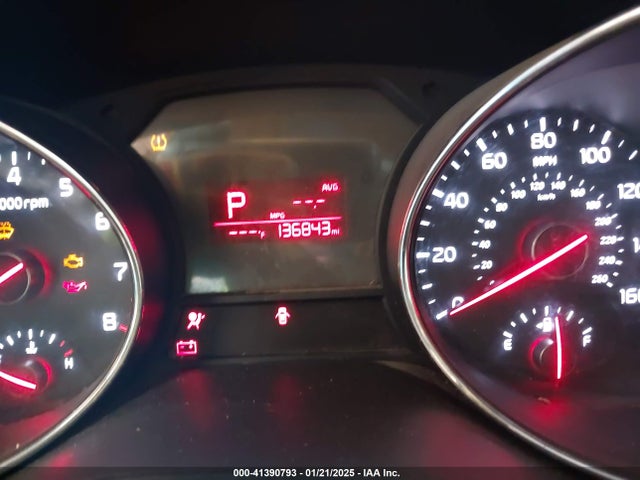 KIA SEDONA LX 2016 KNDMB5C11G6099786 Image 7