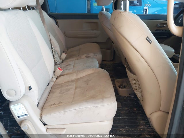 KIA SEDONA LX 2016 KNDMB5C11G6099786 Image 8