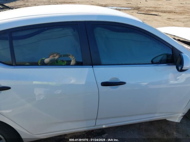 3N1AB8BV8RY262246 Nissan Sentra S Xtronic Cvt
