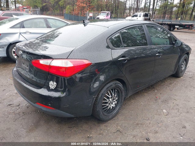 KIA FORTE LX 2015 KNAFX4A64F5398872 Image 4