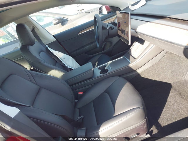 2023 TESLA MODEL 3 5YJ3E1EA2PF465669 Photo 4