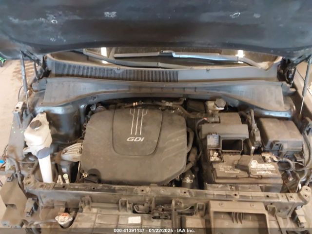 5XYPGDA57HG288990 KIA Sorento 3.3l Lx