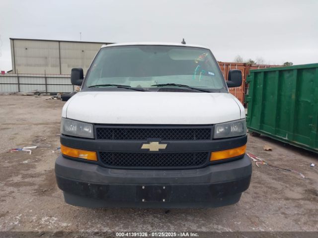 1GCWGAFP7J1197552 Chevrolet Express 2500 Work Van