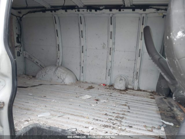 1GCWGAFP7J1197552 Chevrolet Express 2500 Work Van