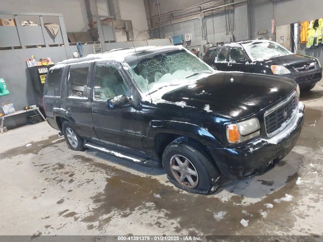 1999 CADILLAC ESCALADE 1GYEK13R6XR404534 Photo 0