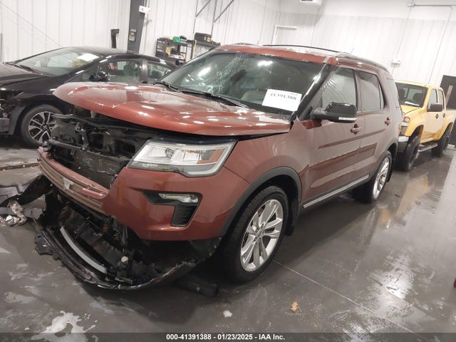 Ford EXPLORER XLT 2018 1FM5K8D82JGA31642 Image 2
