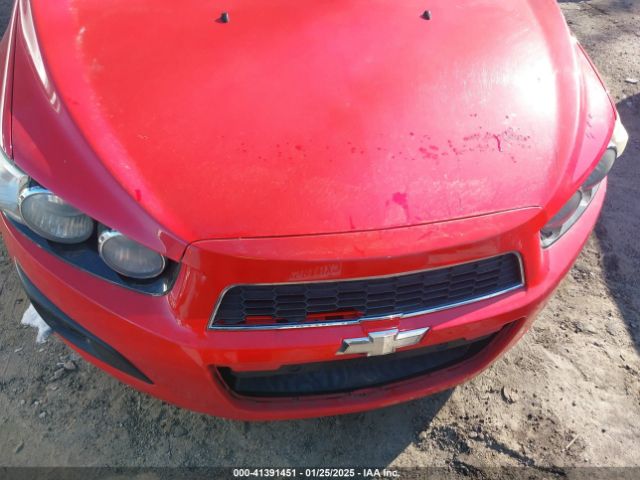 1G1JC5SHXF4140742 Chevrolet Sonic Lt Auto