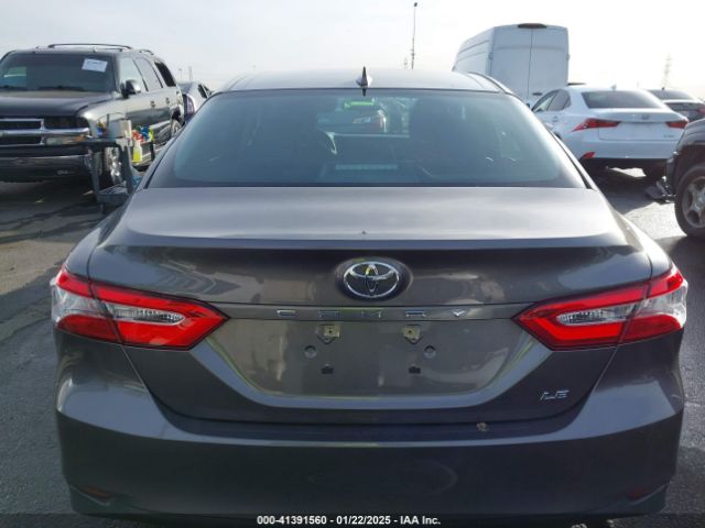 4T1B11HK9KU241015 Toyota CAMRY LE
