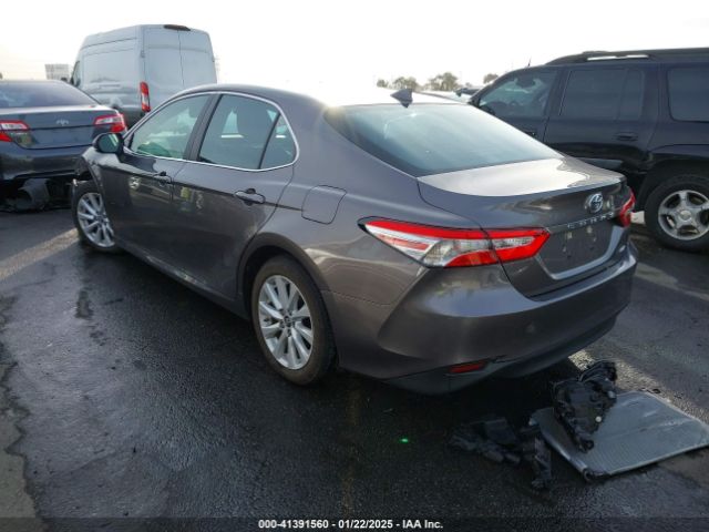 4T1B11HK9KU241015 Toyota CAMRY LE