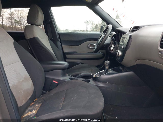 KIA Soul 2014 KNDJN2A28E7100783 Image 5