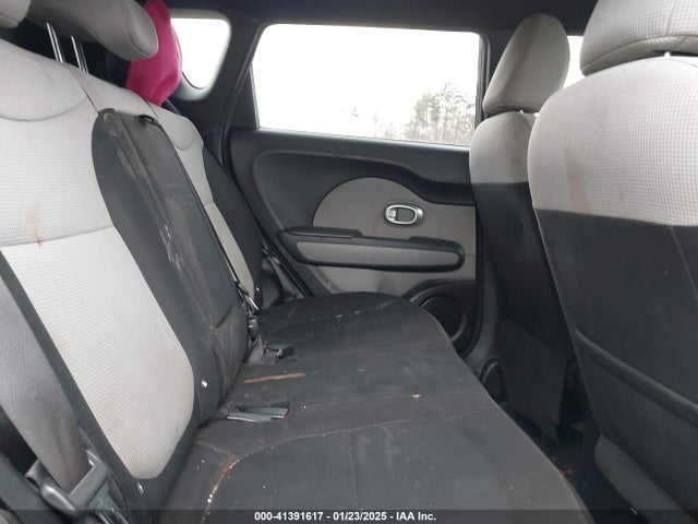 KIA Soul 2014 KNDJN2A28E7100783 Image 8