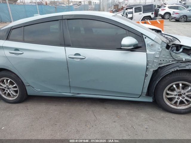 JTDKARFU2G3028881 Toyota Prius