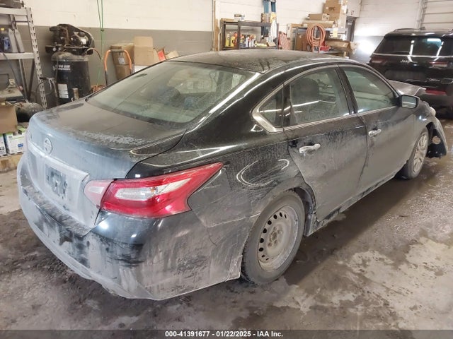 1N4AL3AP1HN310204 Nissan Altima 2.5 S