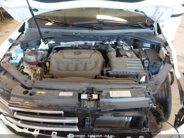 3VVMB7AX3RM026247 Volkswagen Tiguan 2.0t Se/2.0t Wolfsburg Edition
