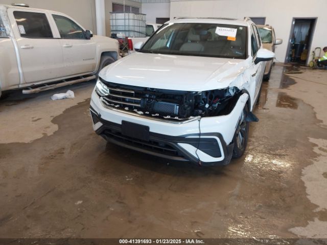 3VVMB7AX3RM026247 Volkswagen Tiguan 2.0t Se/2.0t Wolfsburg Edition