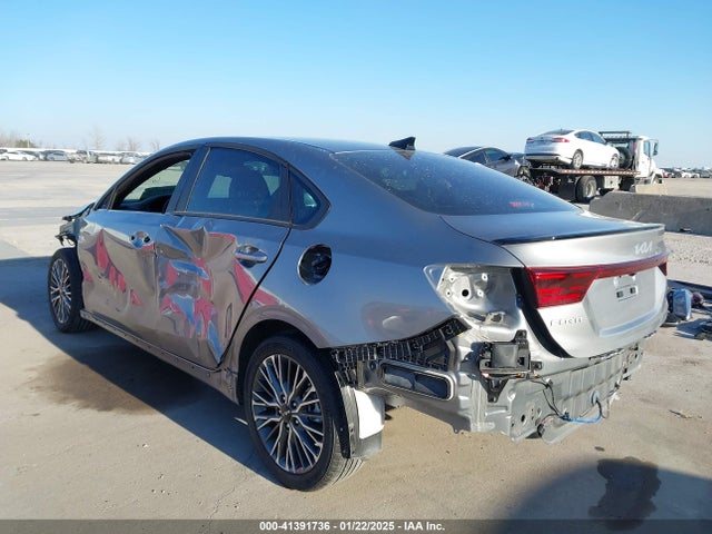 KIA Forte Gt-line 2024 3KPF54AD6RE710321 Image 3